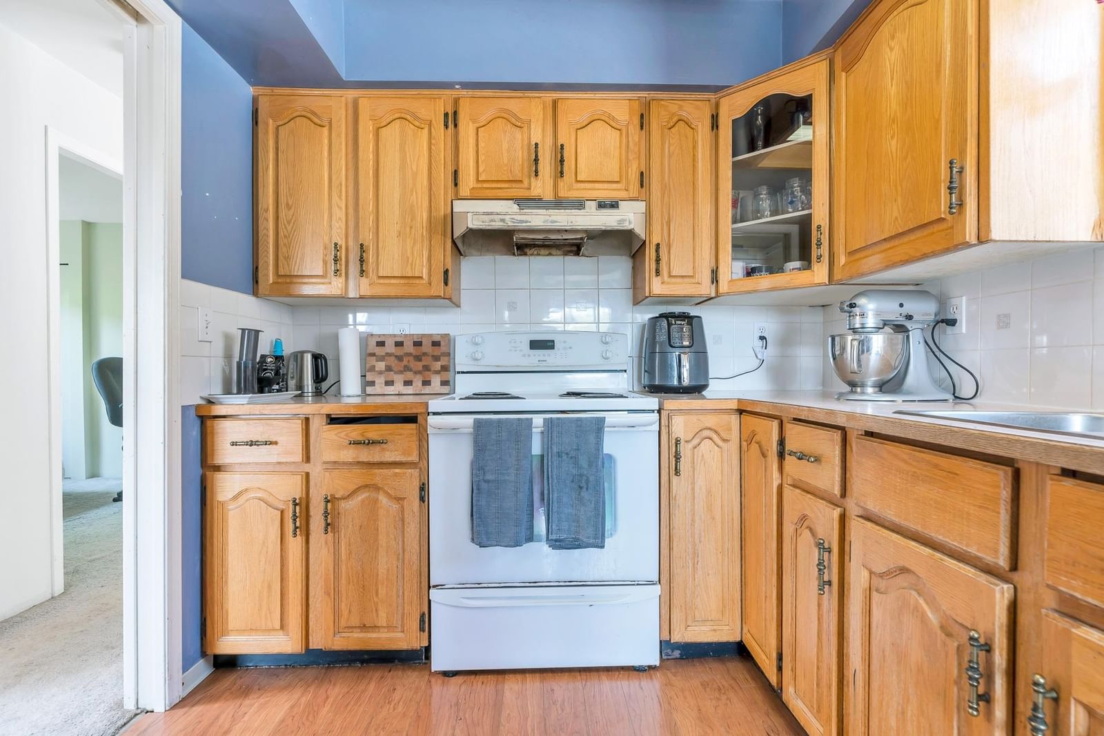 Listing Image 14