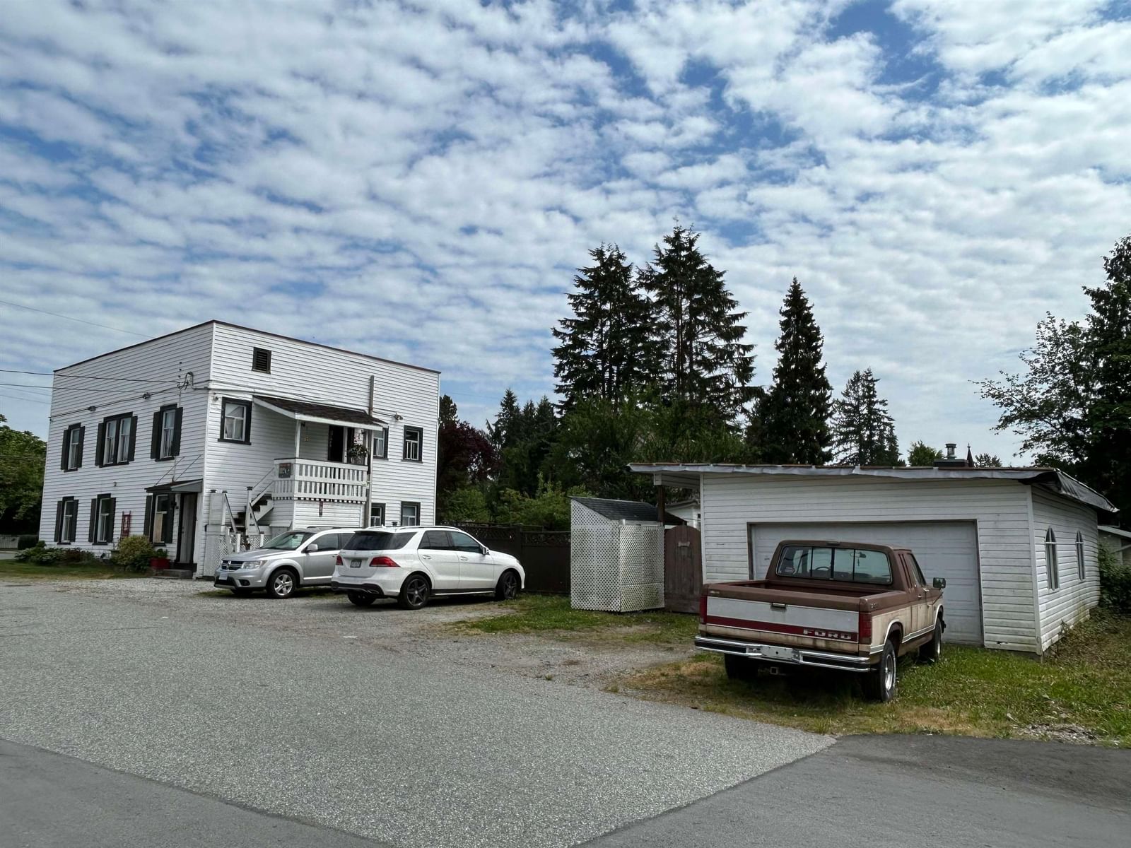 Listing Image 18