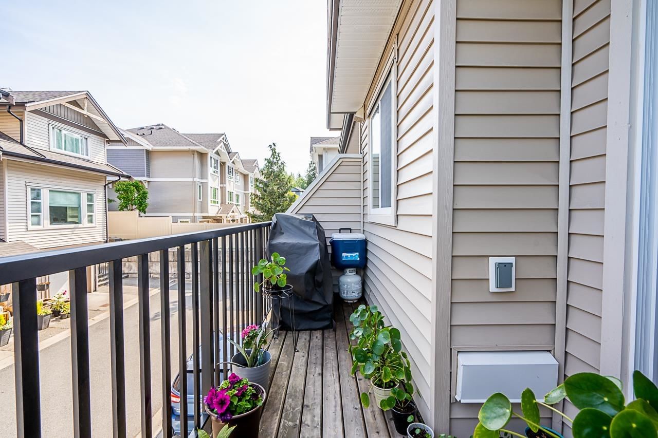 Listing Image 18