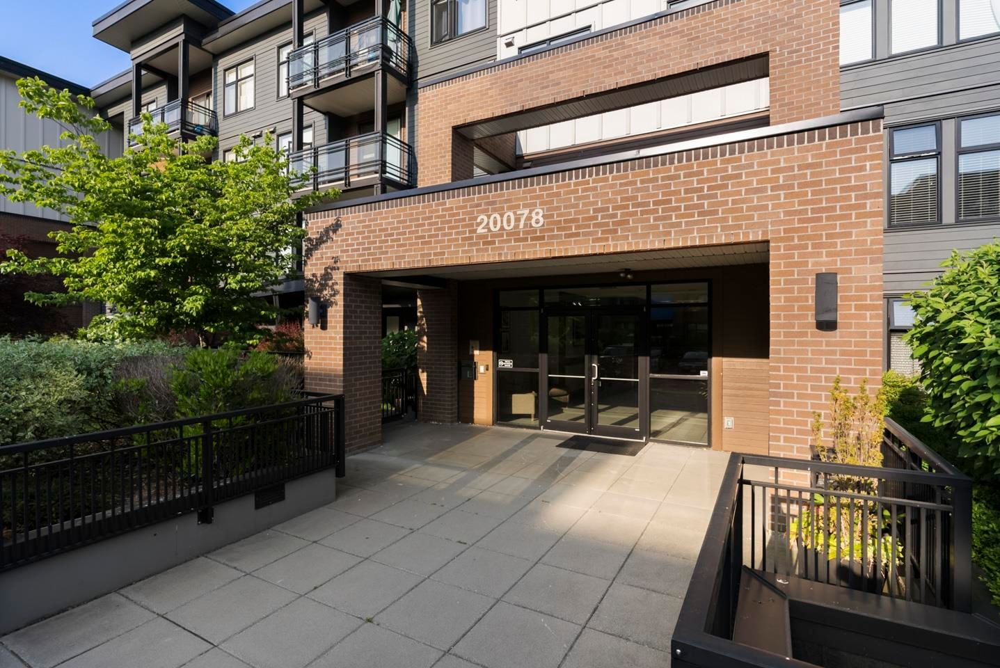 Listing Image 20