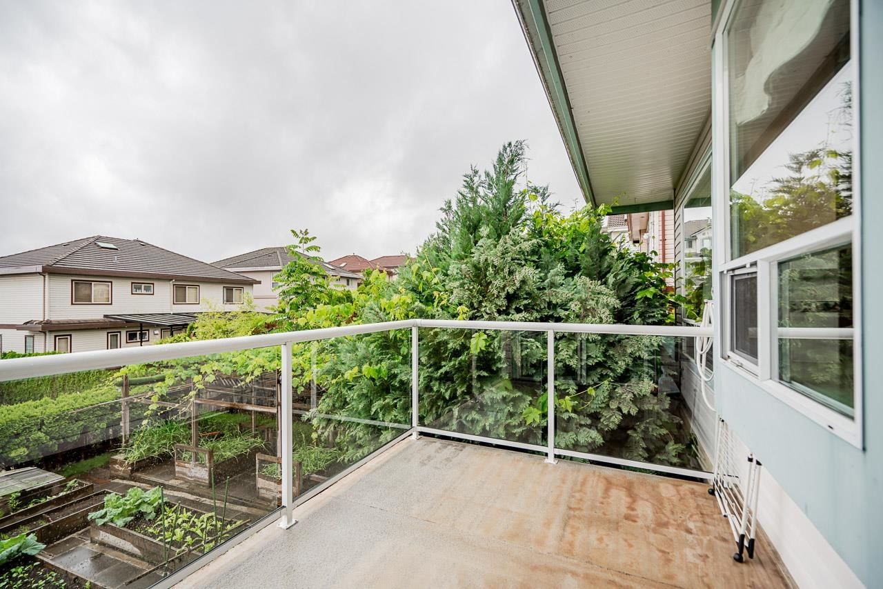 Listing Image 15
