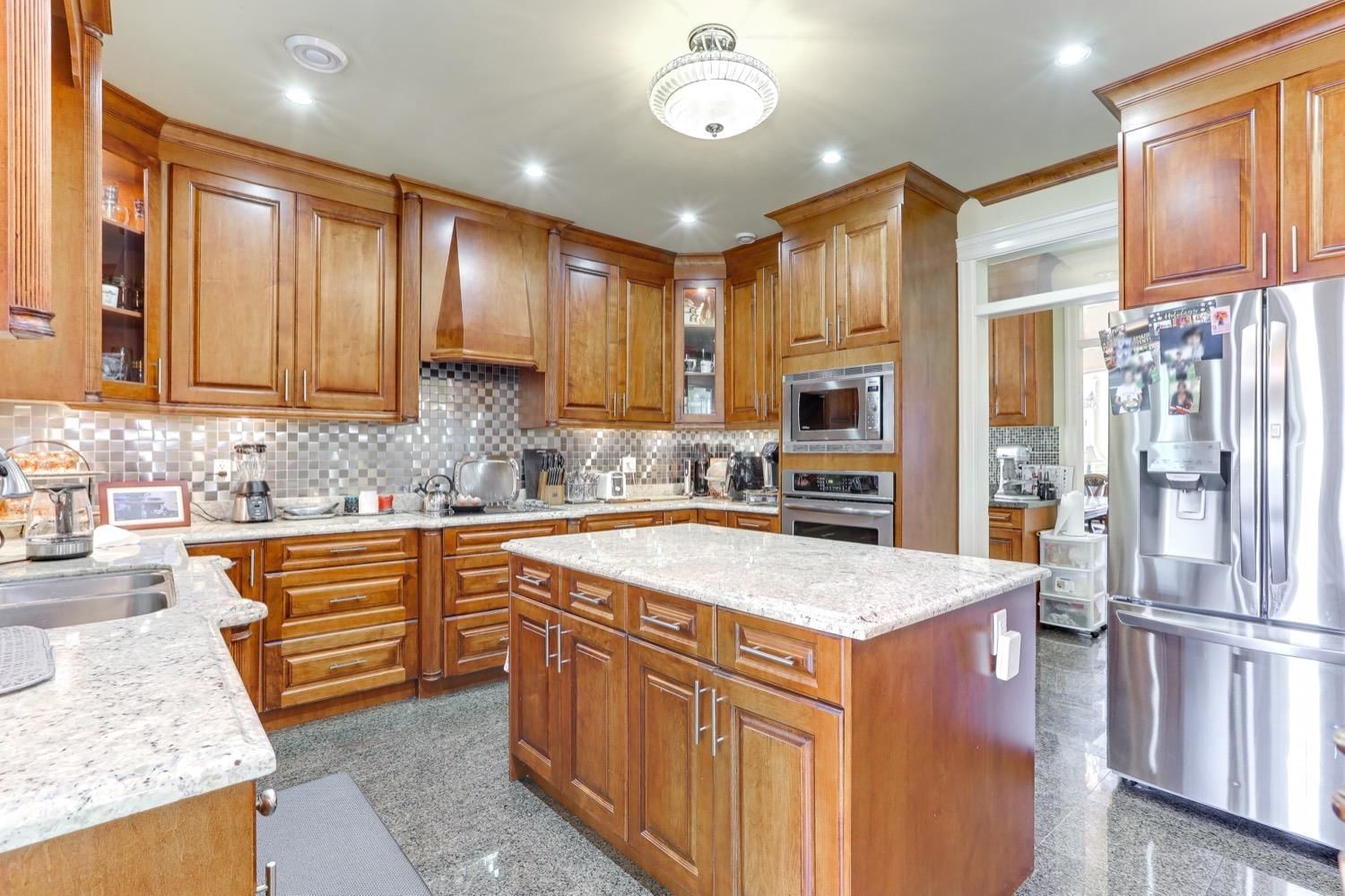 Listing Image 13