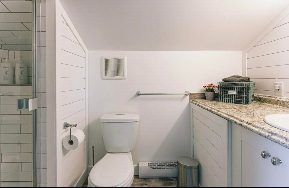 Listing Image 40