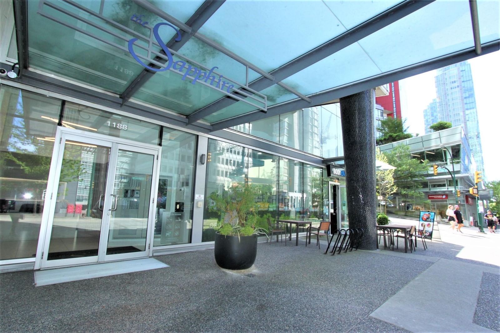 Listing Image 21