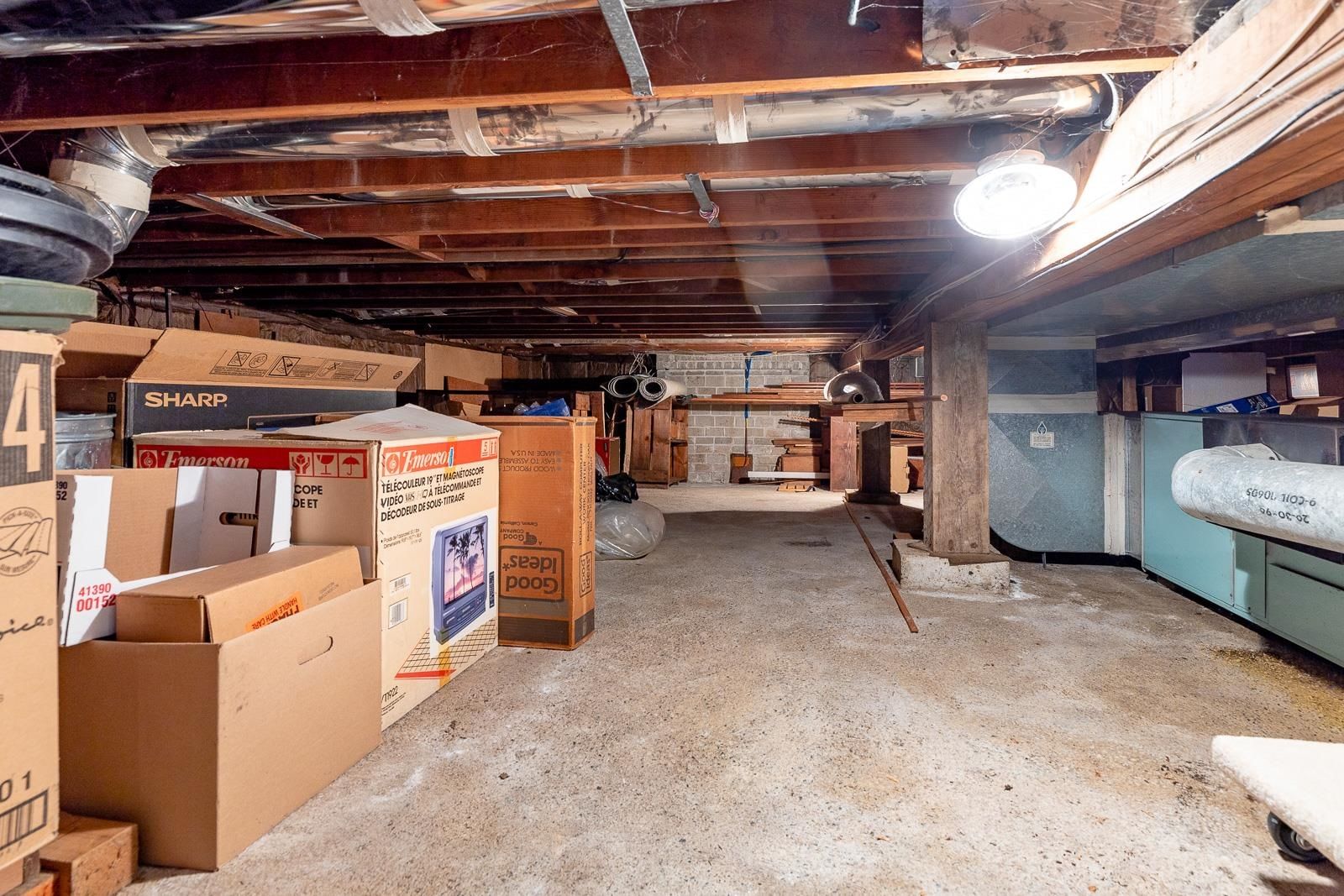 Listing Image 24