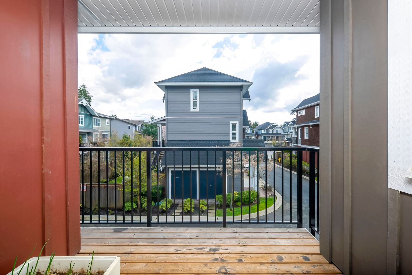 Listing Image 23