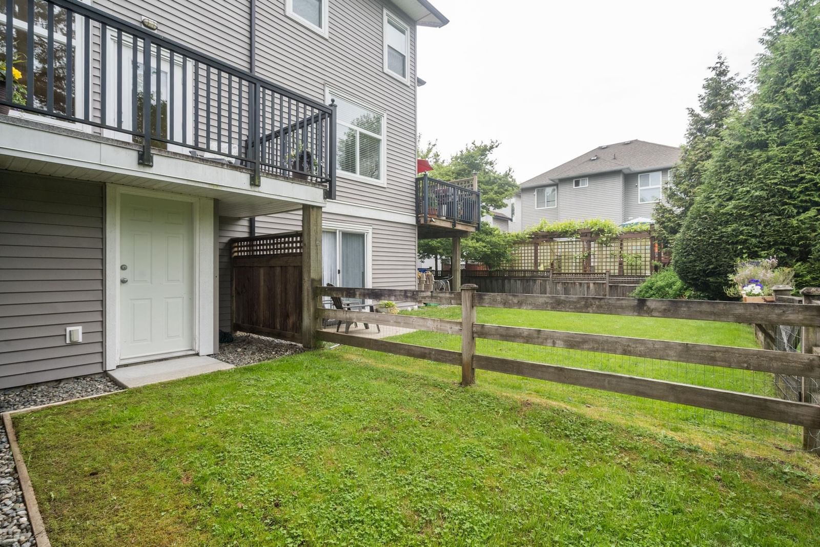Listing Image 24