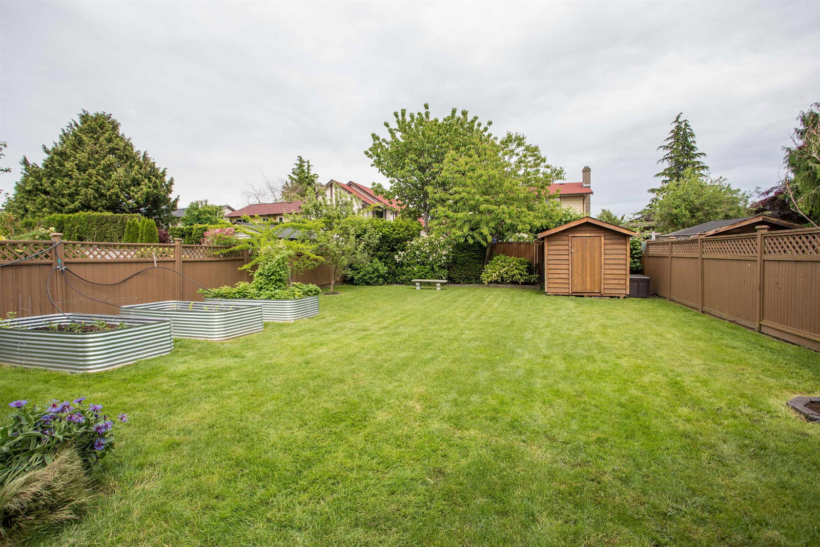 Listing Image 27