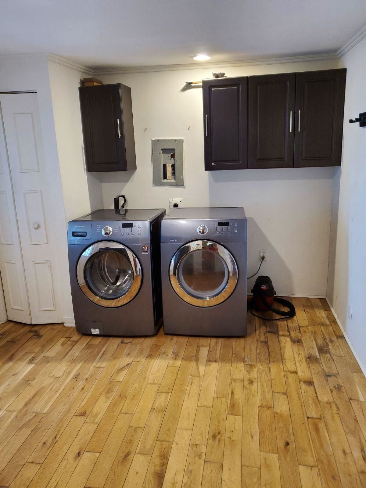 Listing Image 11