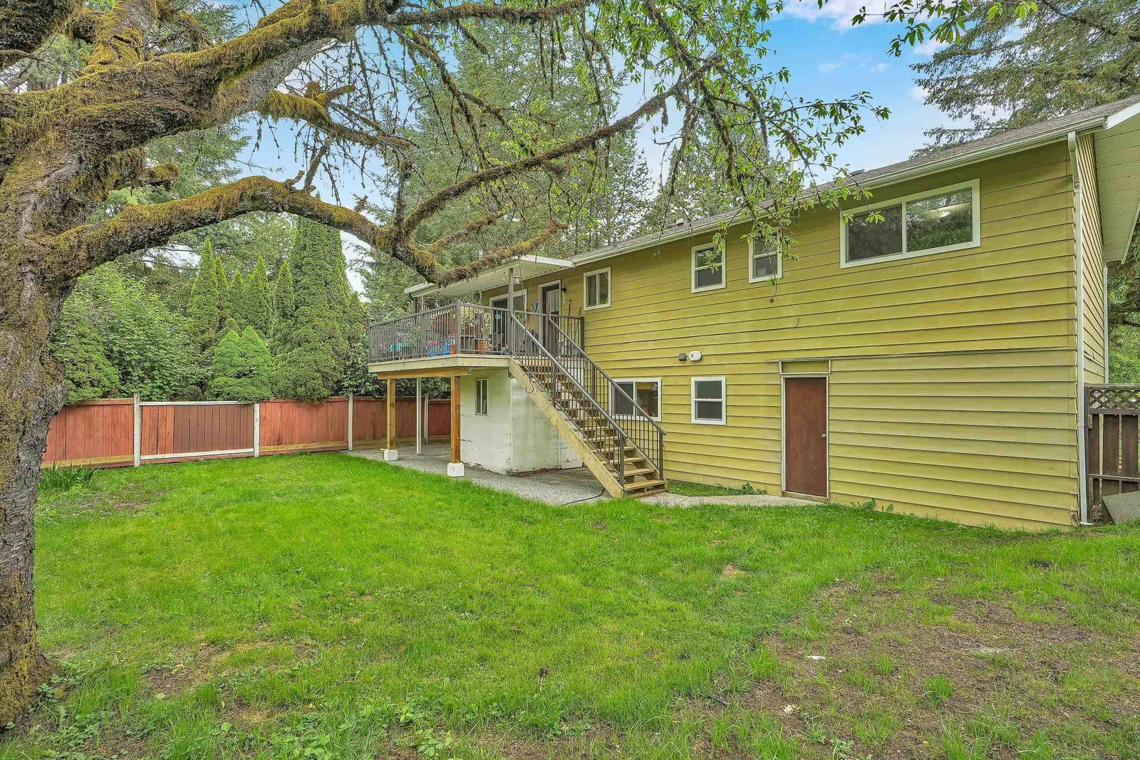 Listing photo 5