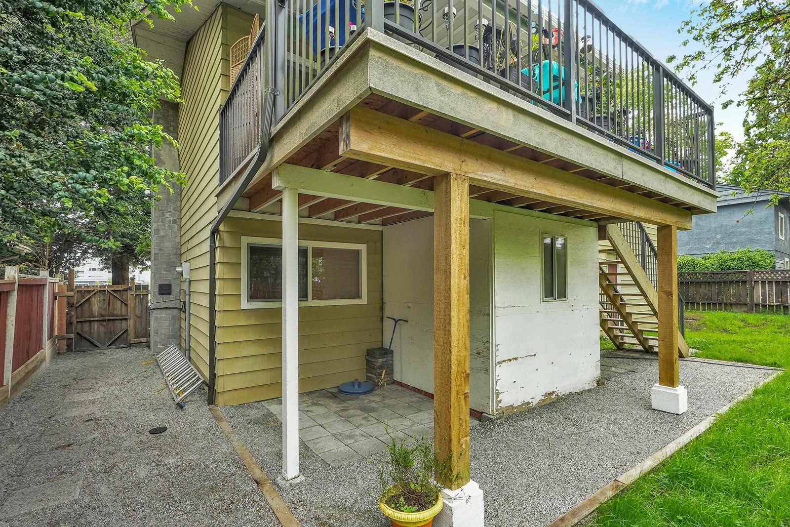 Listing Image 9