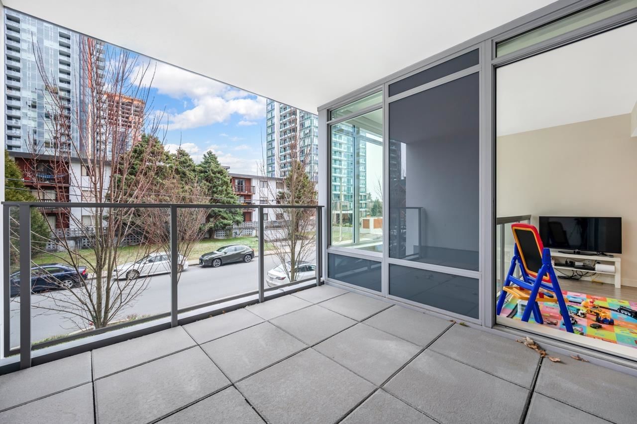Listing Image 15