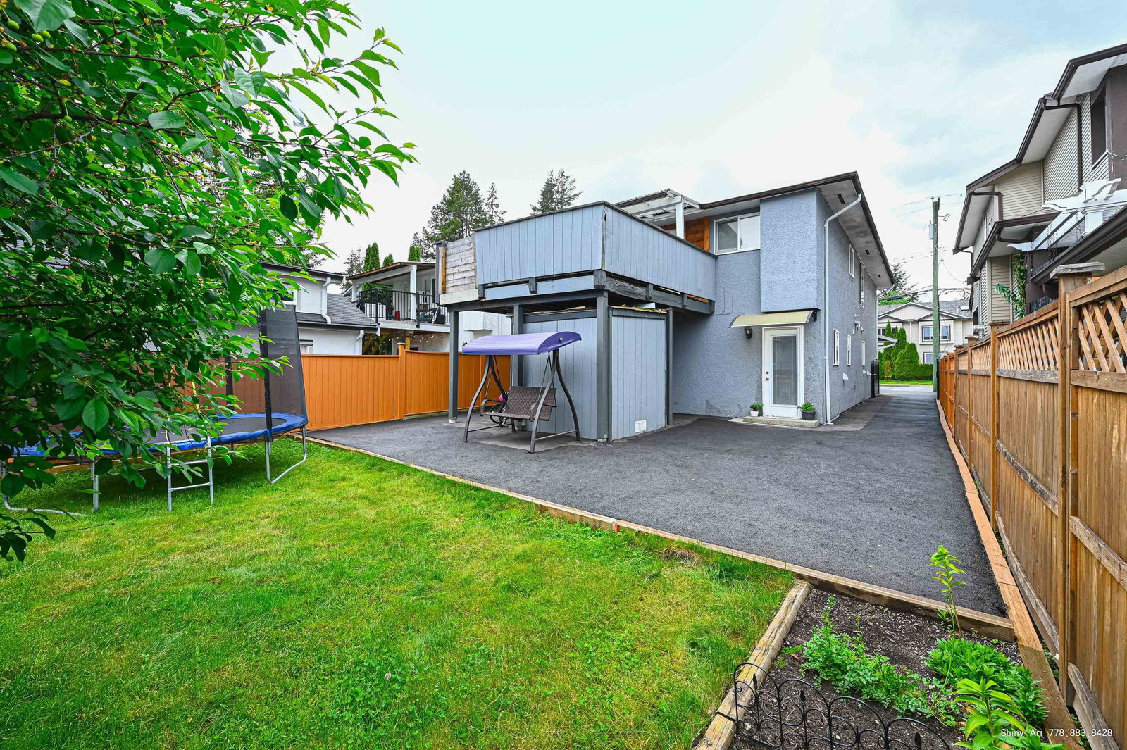 Listing Image 16