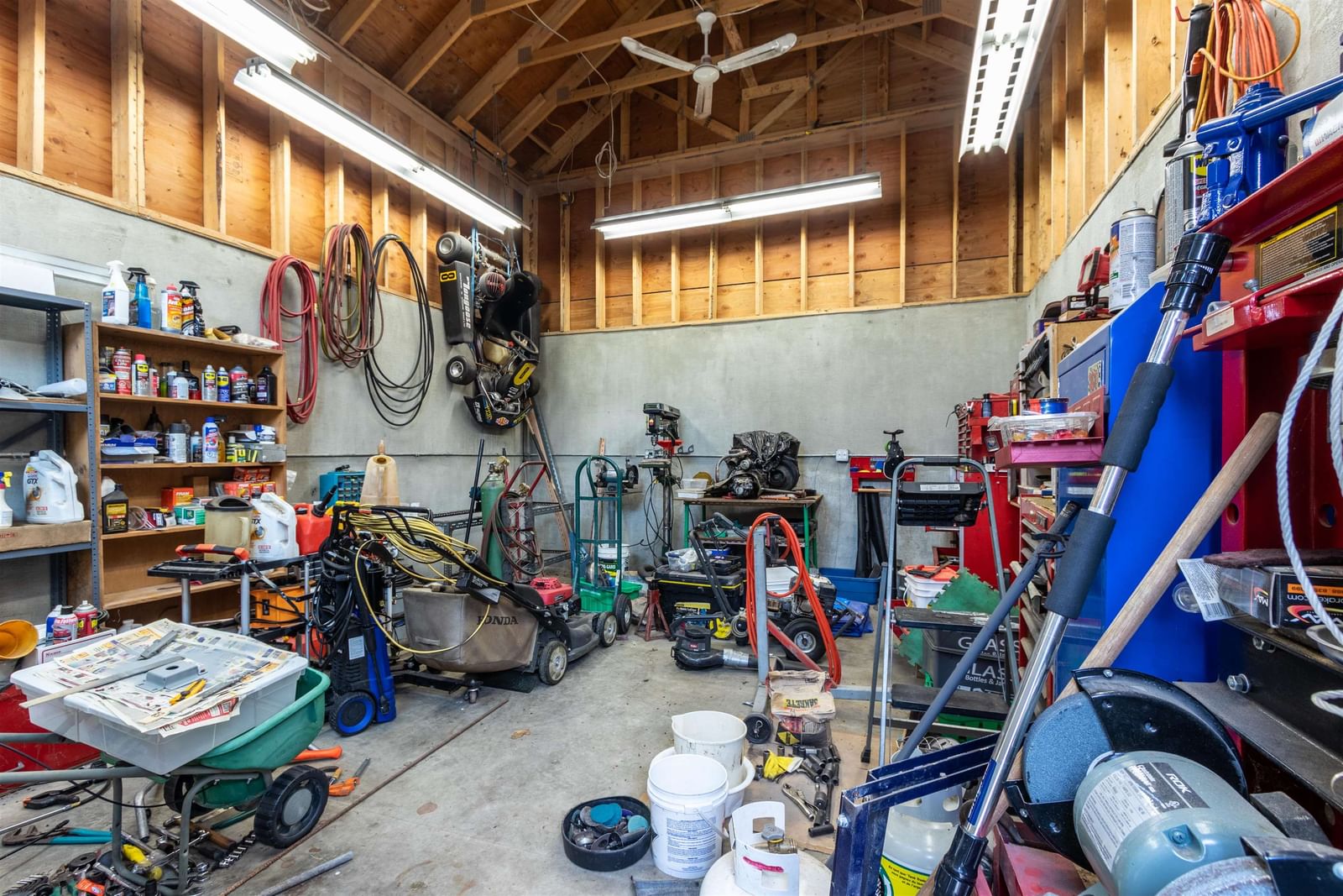 Listing Image 37