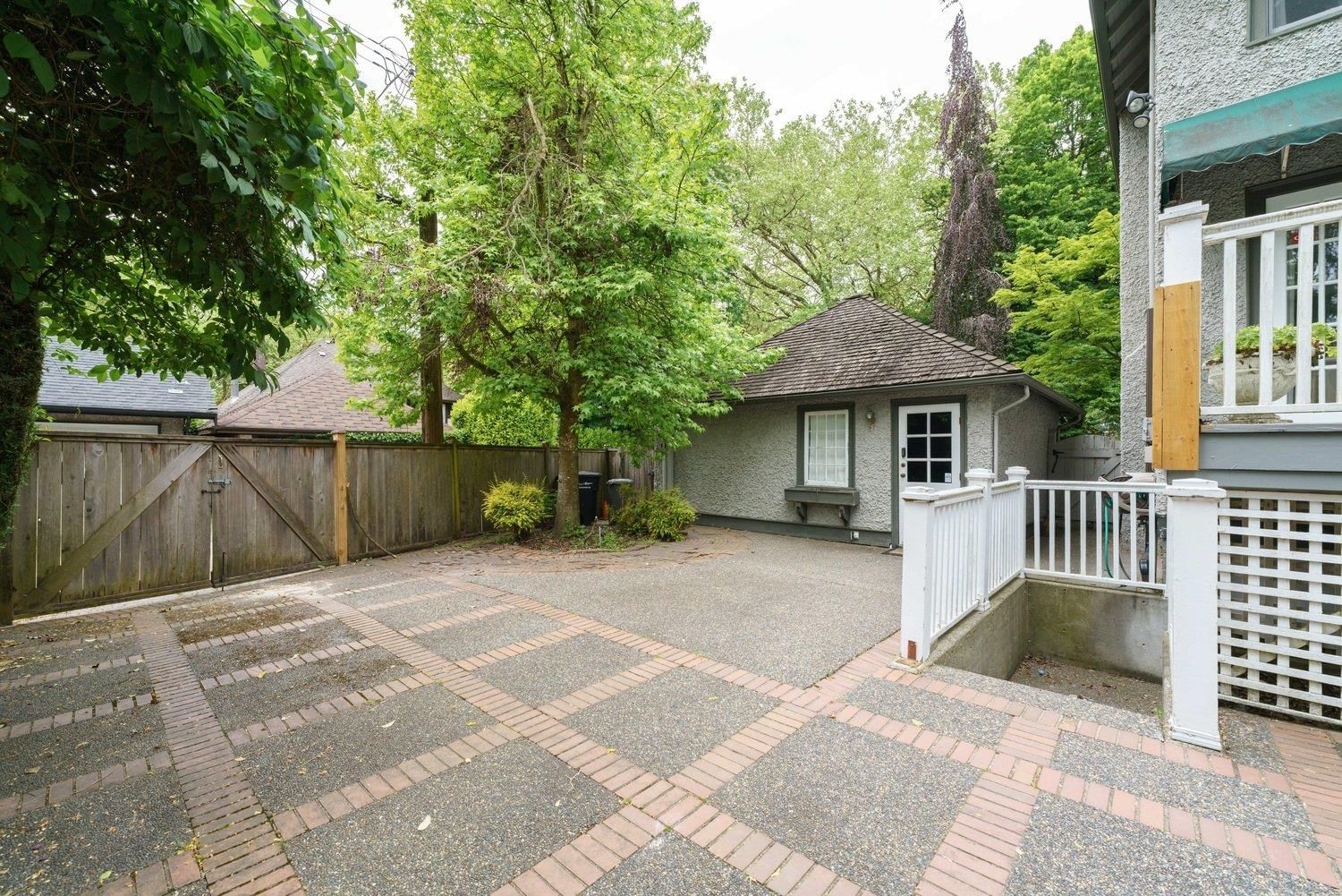 Listing Image 37