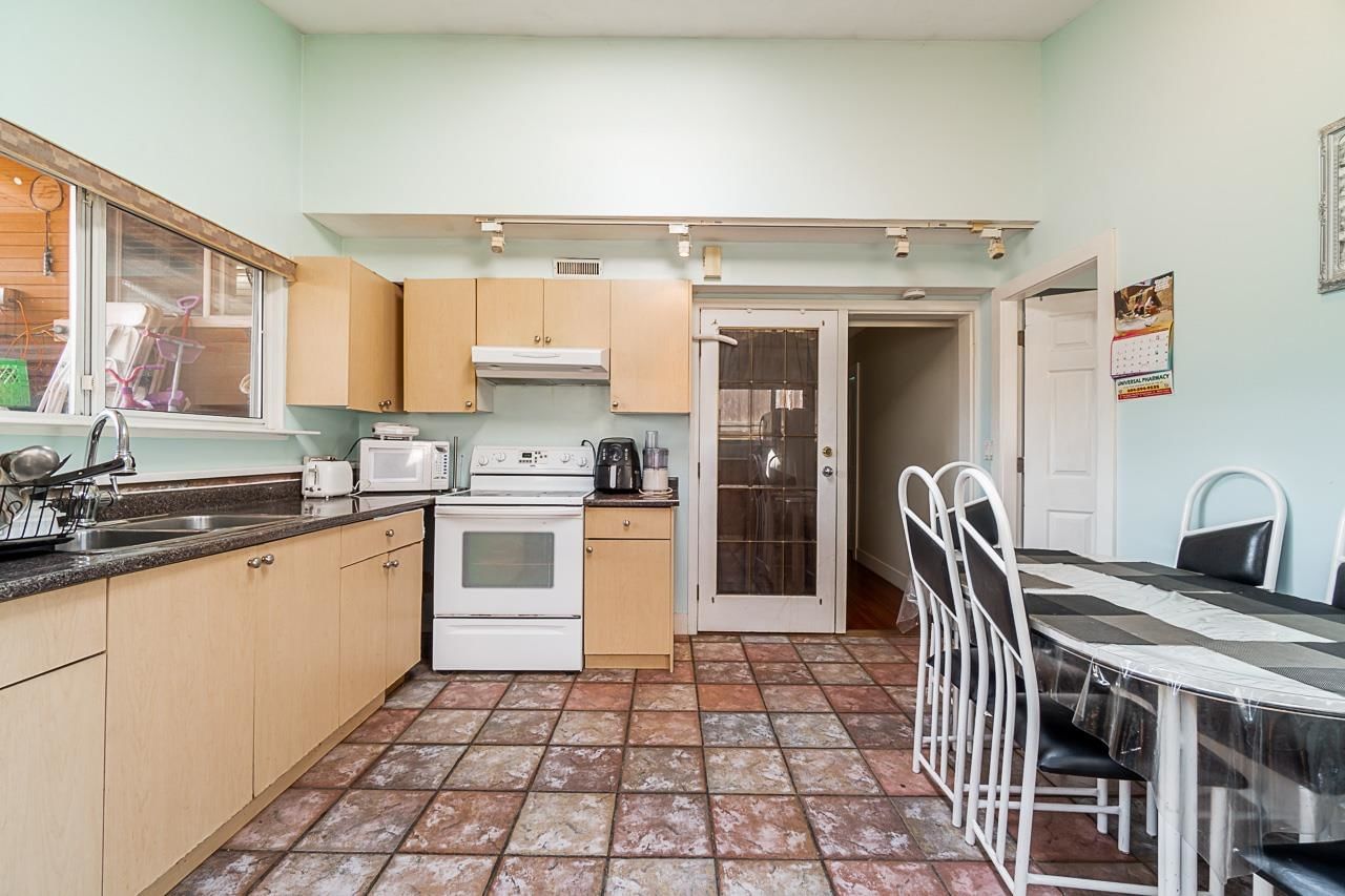 Listing Image 18