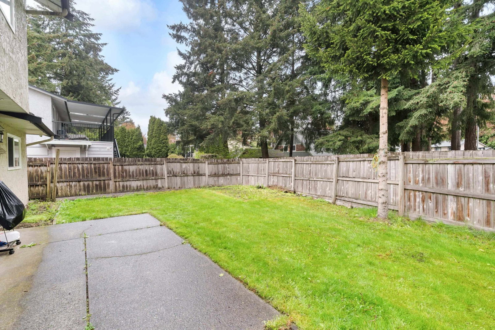 Listing Image 23
