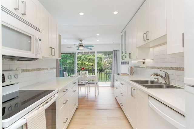 304 - 555 28th Street