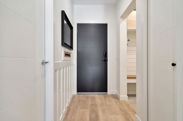 415 - 5415 Brydon Crescent