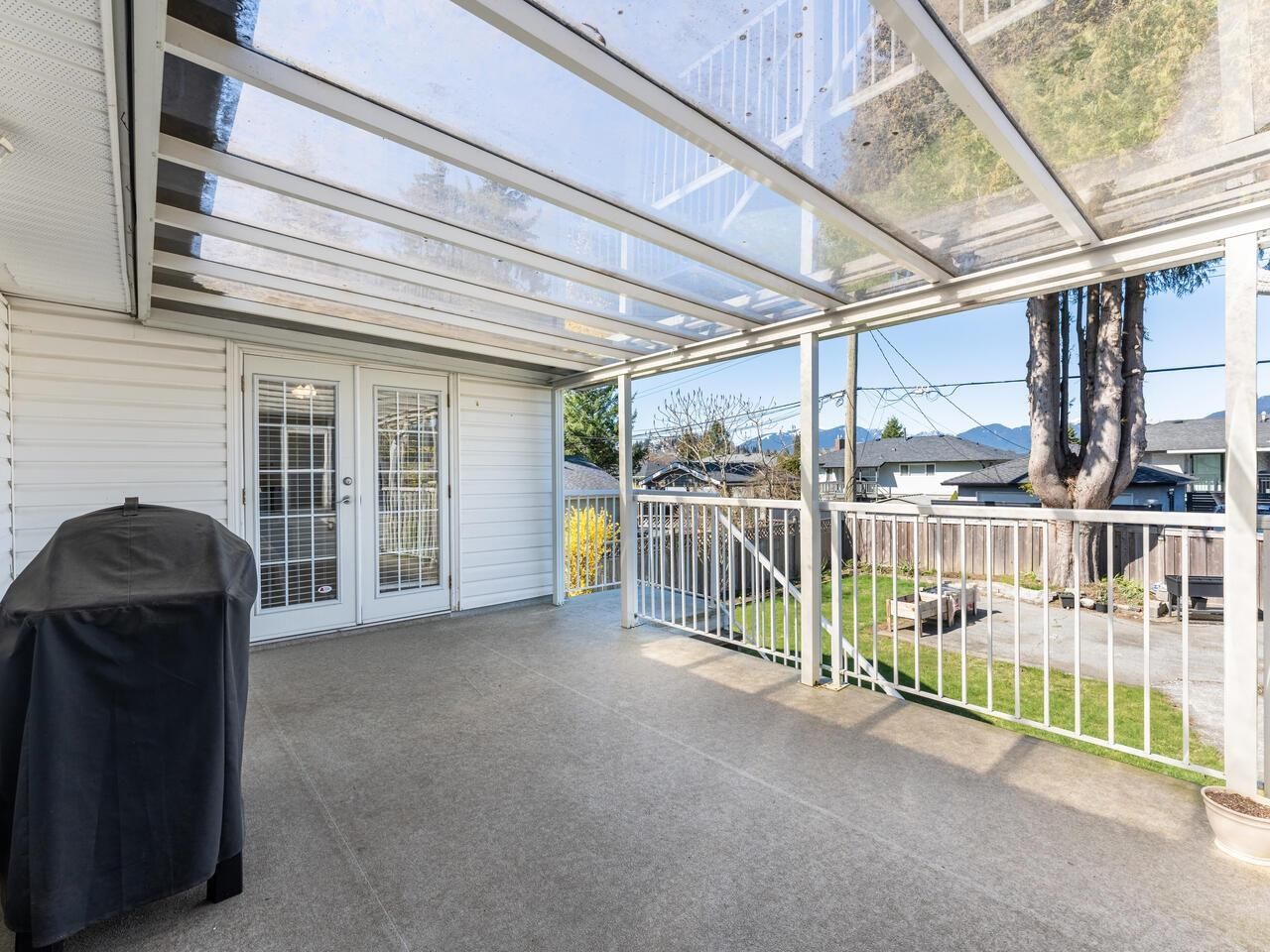 Listing Image 18