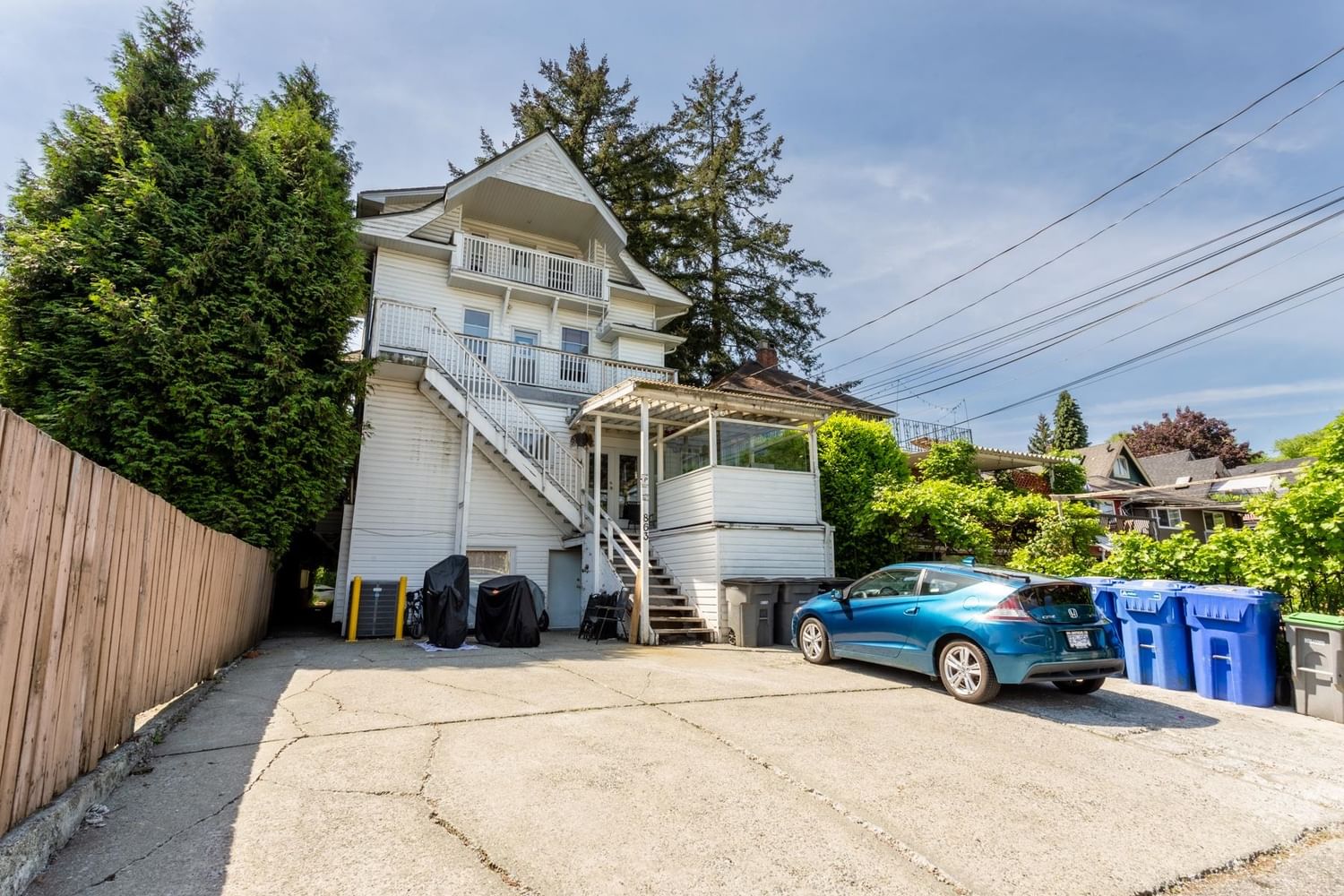 Listing Image 7
