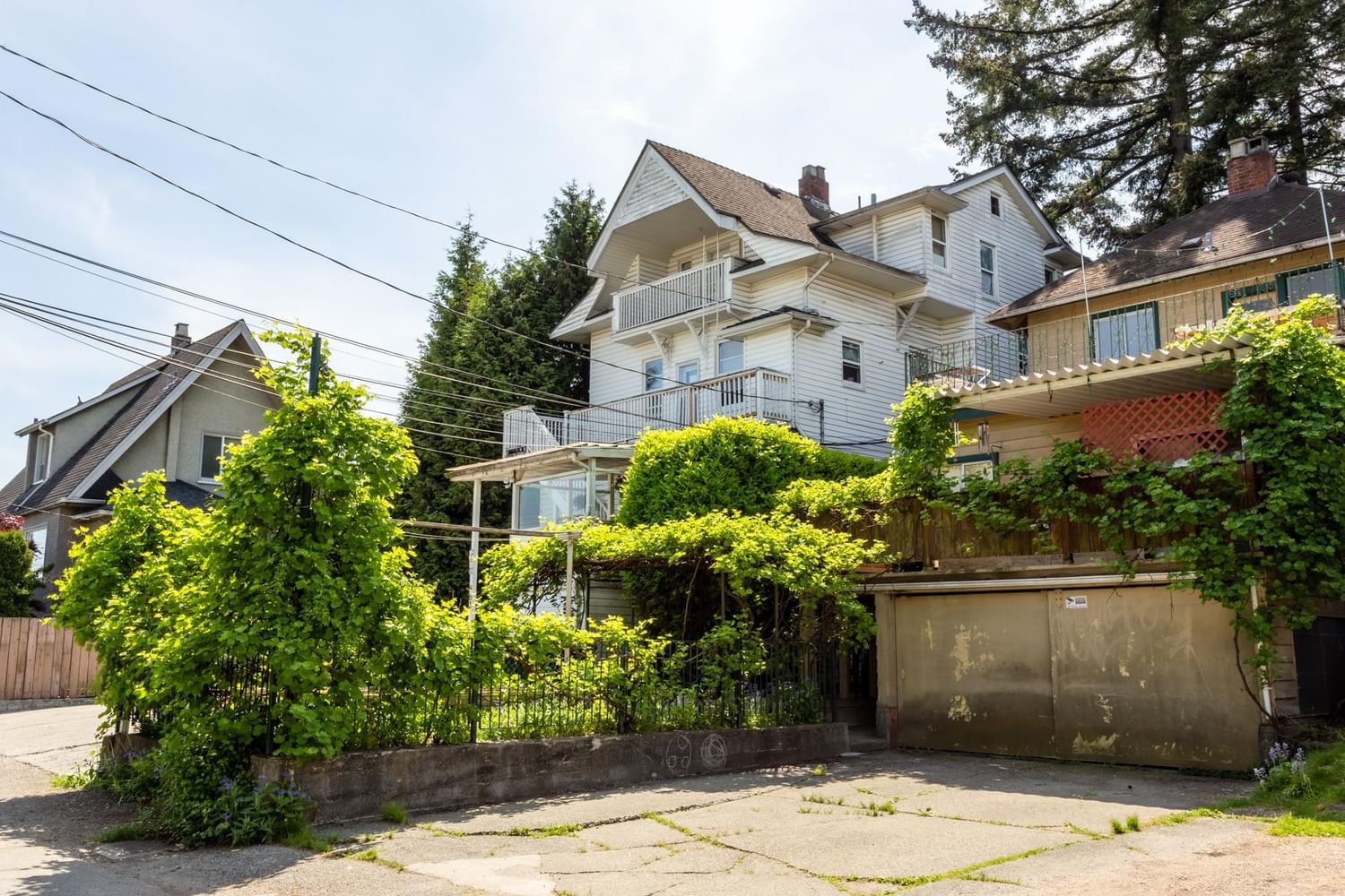 Listing Image 9