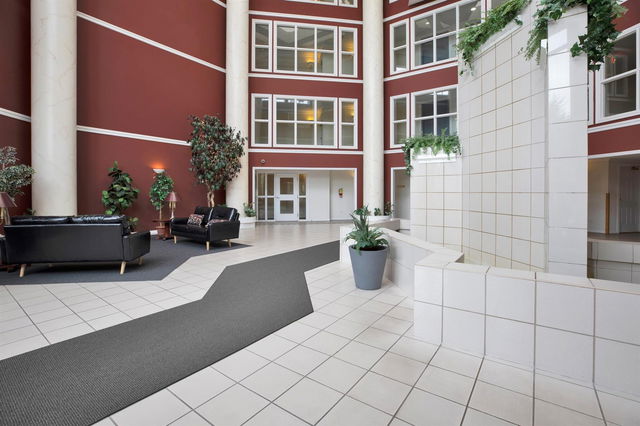 307 - 2626 Countess Street