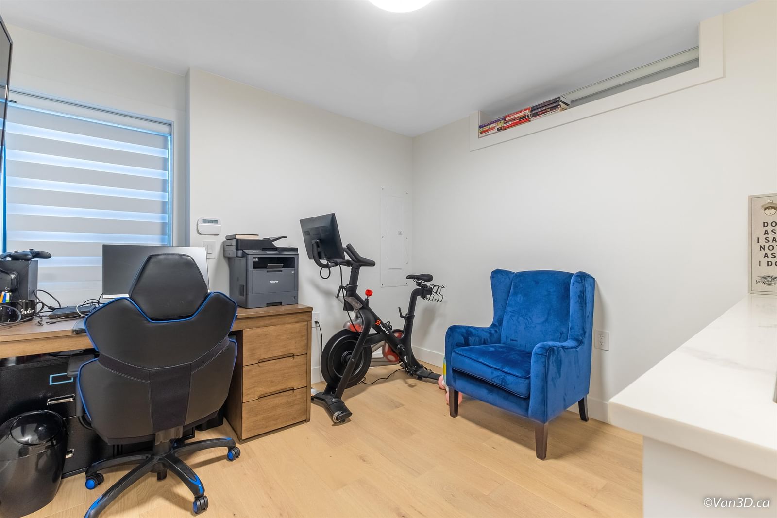Listing Image 17