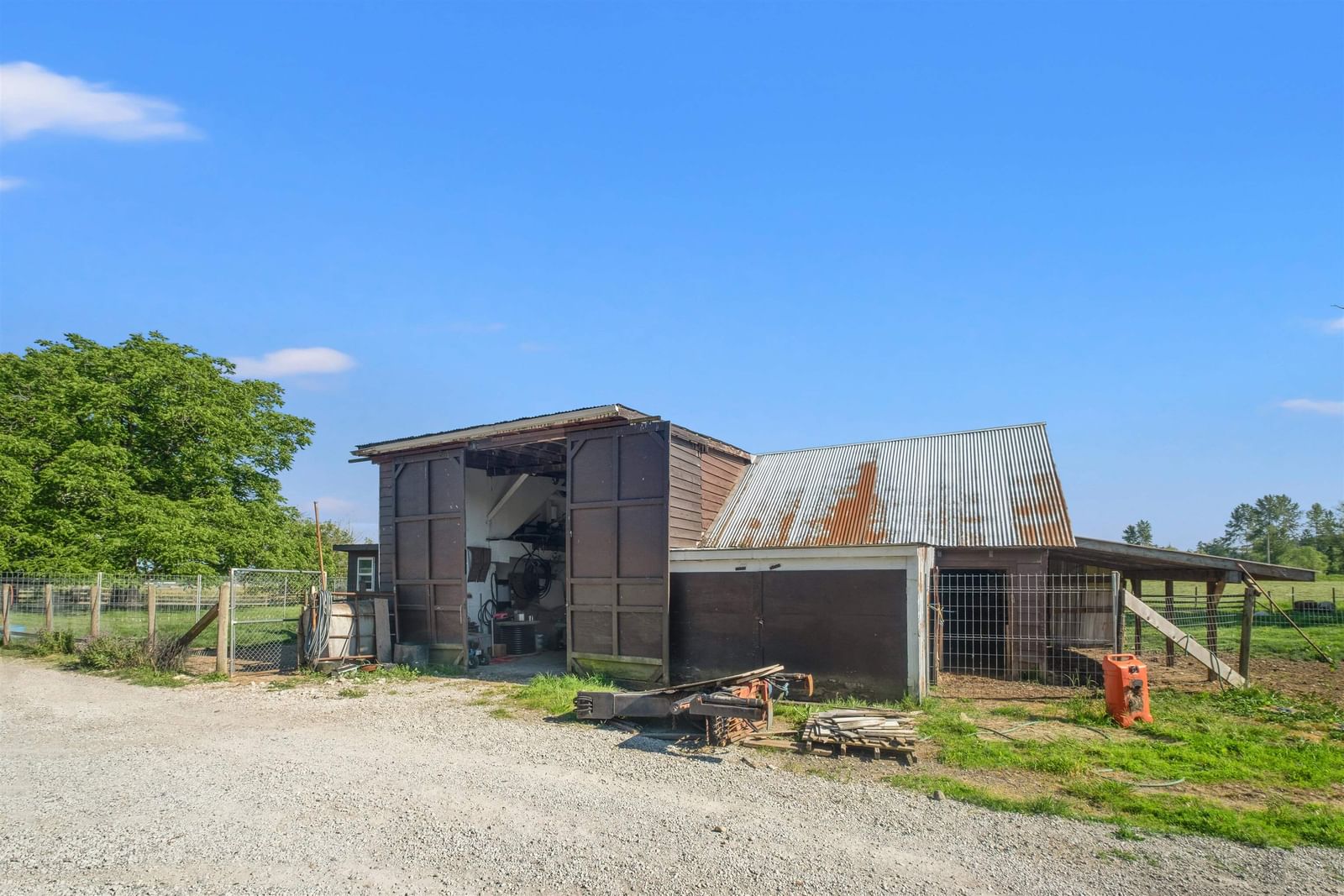 Listing Image 38