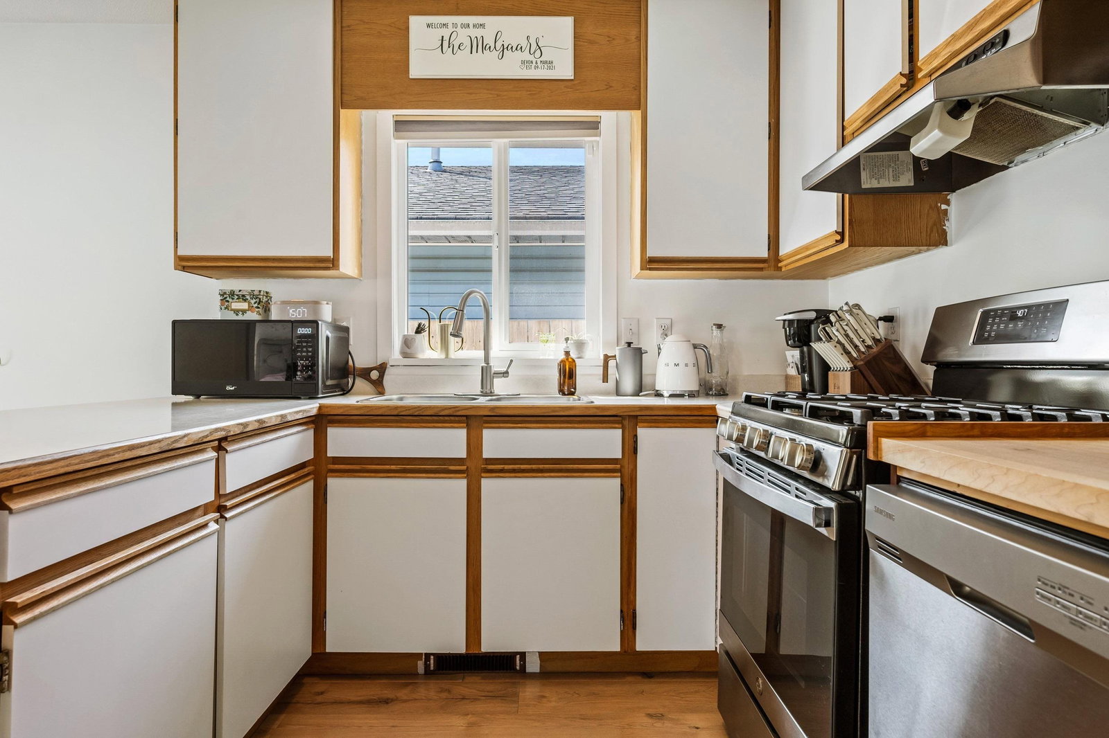 Listing Image 17
