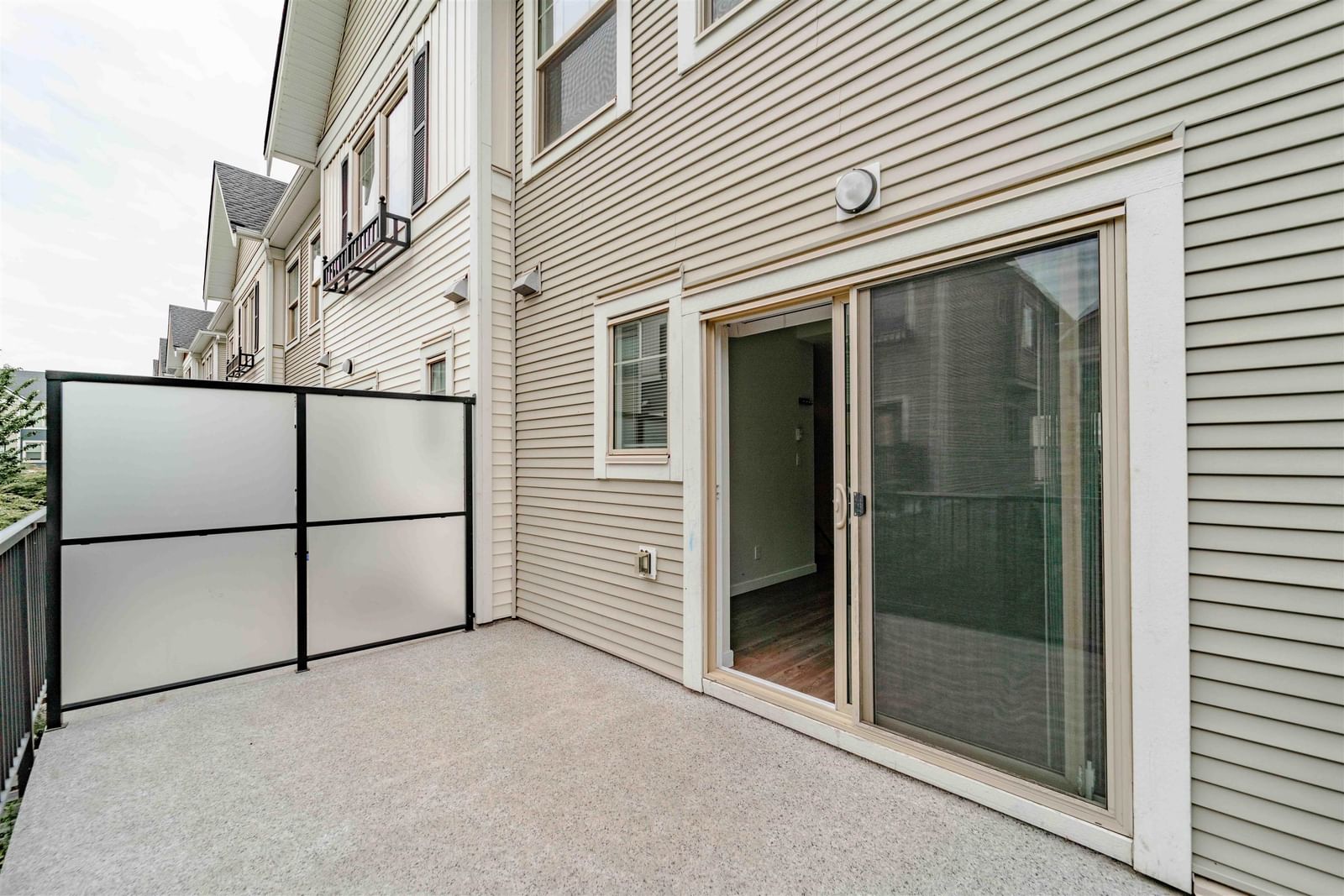Listing Image 29