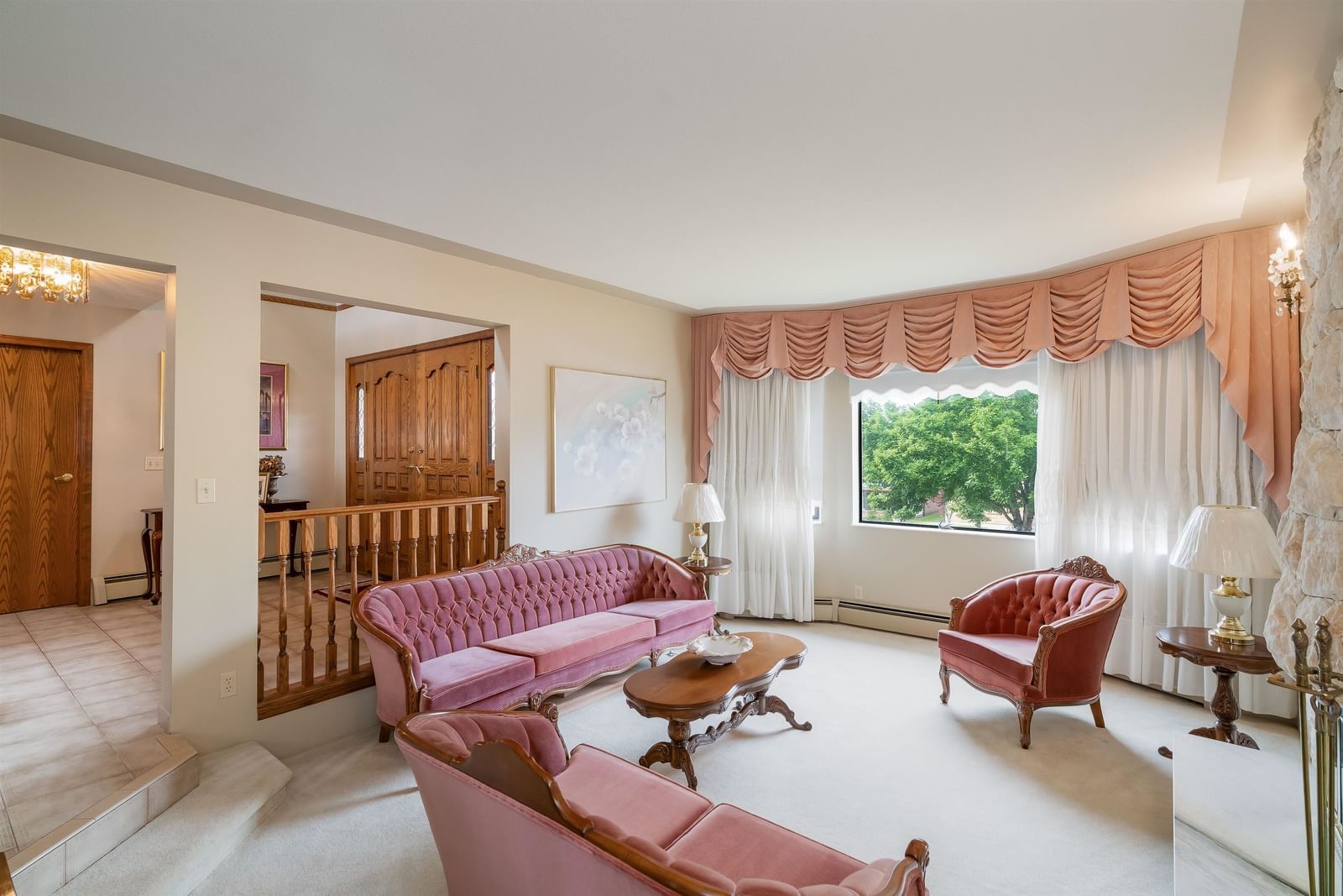 Listing Image 5