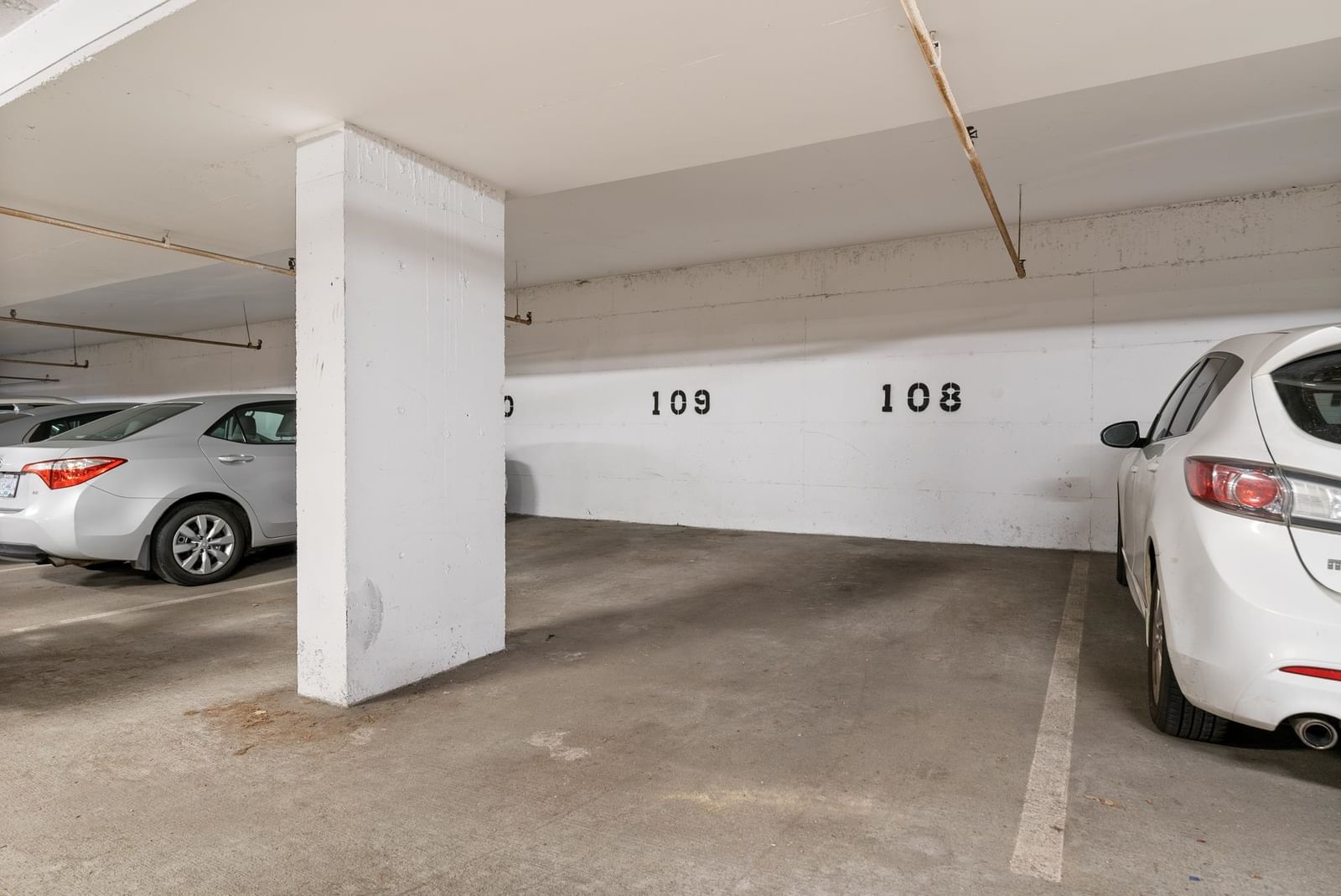Listing Image 32