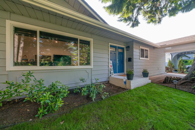 1668 Connaught Drive, Port Coquitlam, V3C 4G8 | Image 2