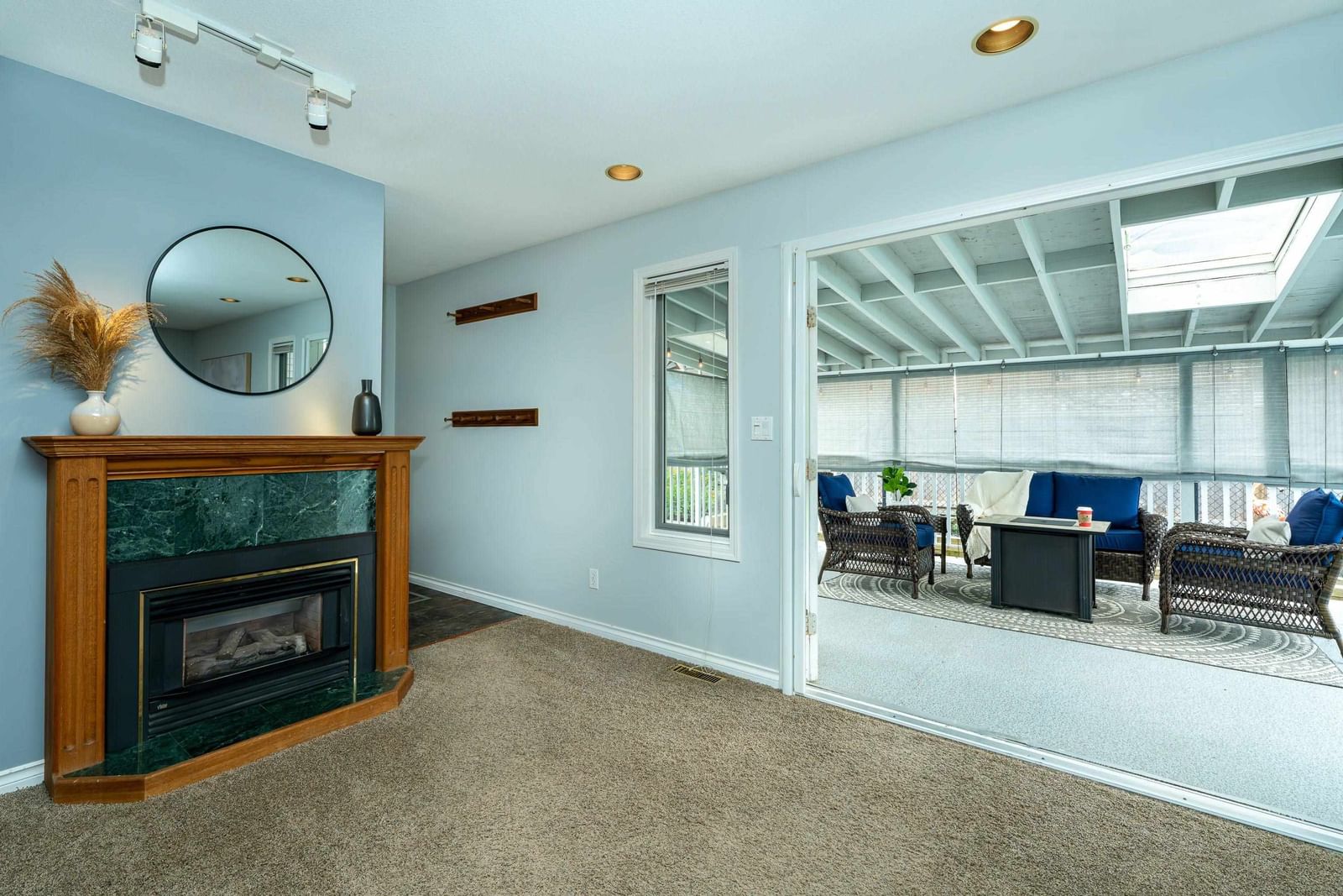 Listing Image 18