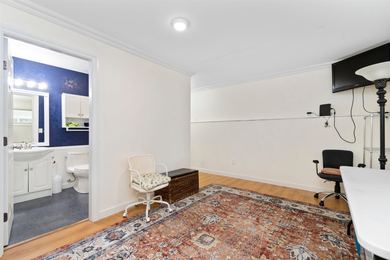 Listing Image 35