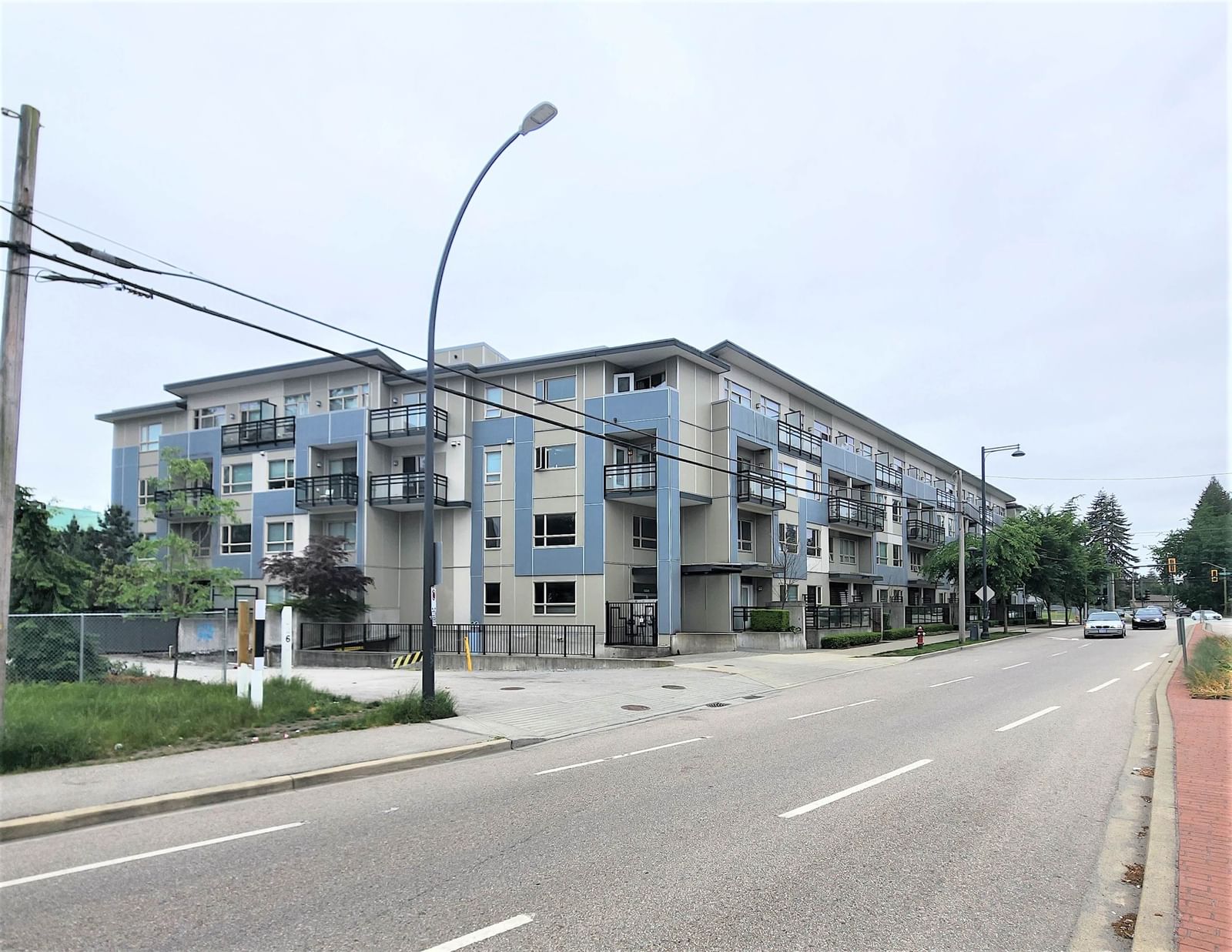 Listing Image 21