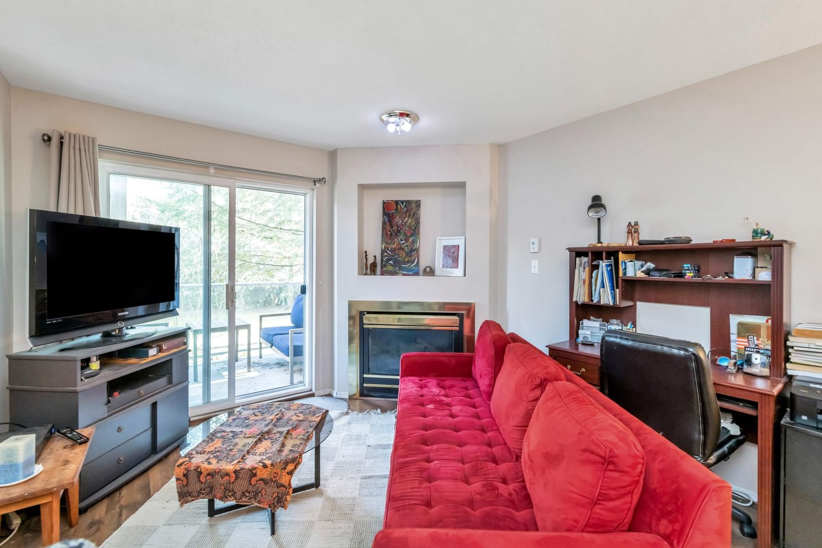Listing Image 5