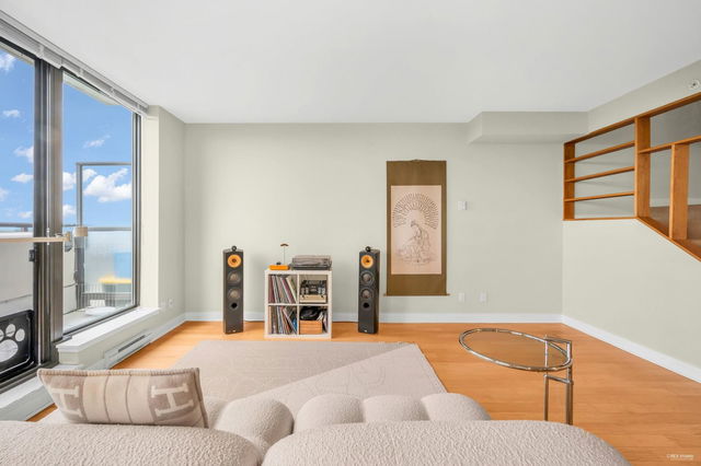 1802 - 6333 Katsura Street