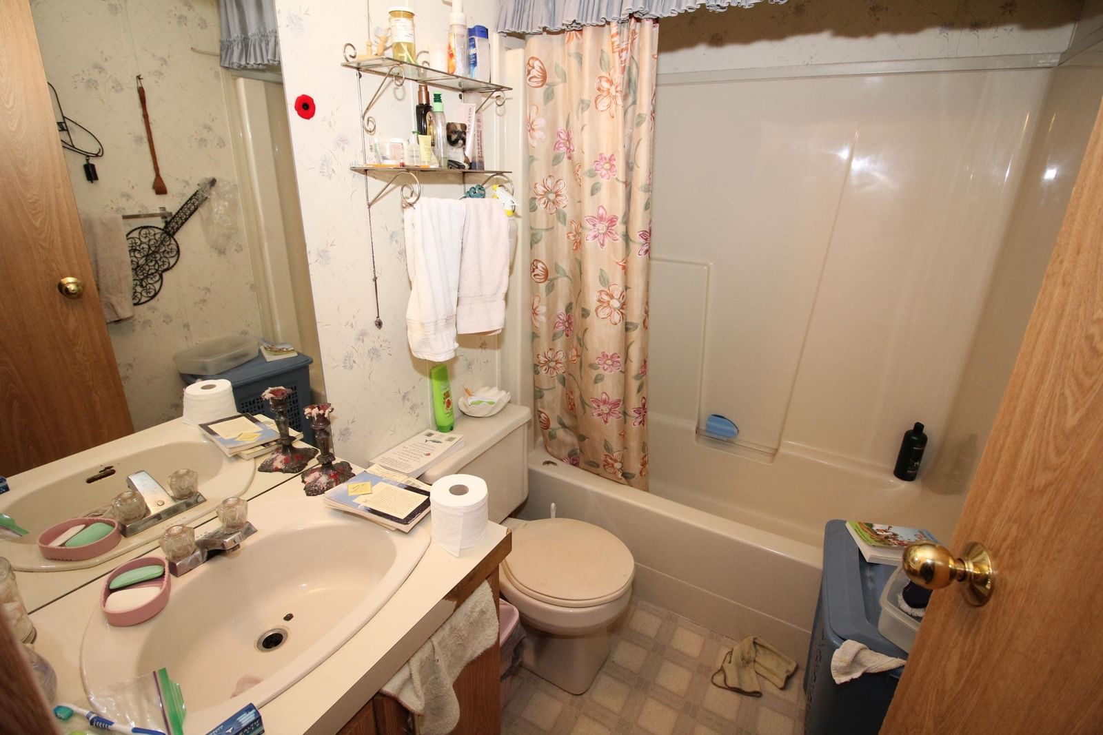 Listing Image 8