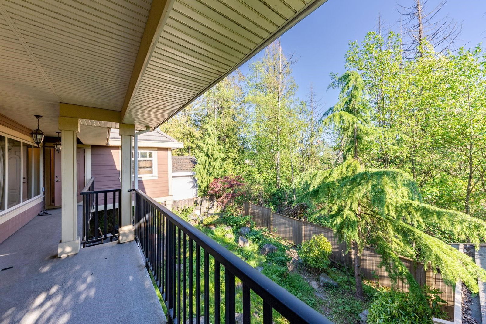 Listing Image 14