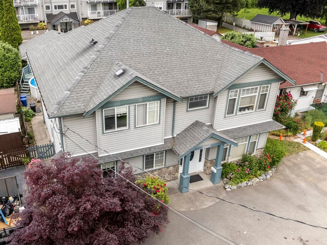 Listing Image 5