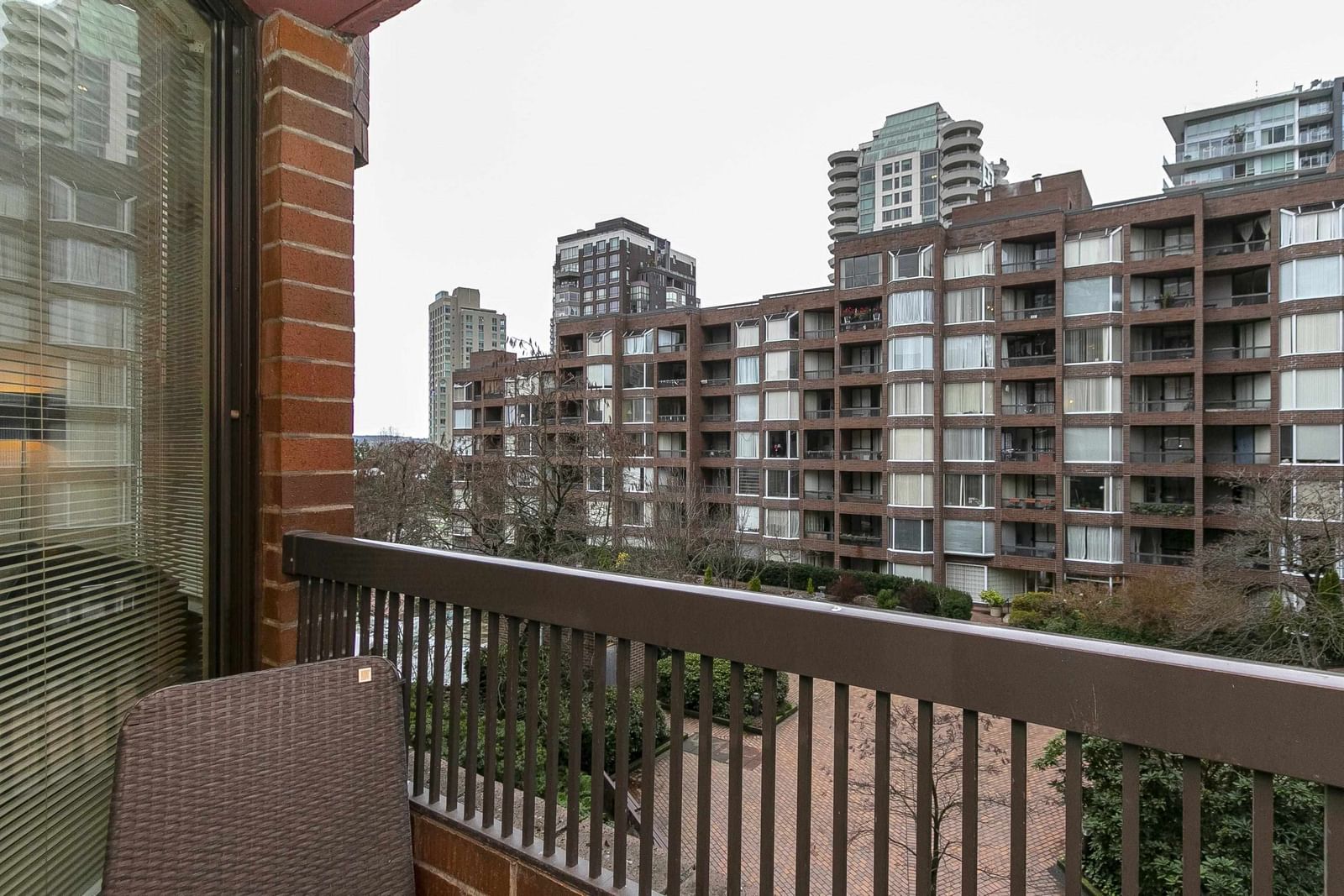 Listing Image 22