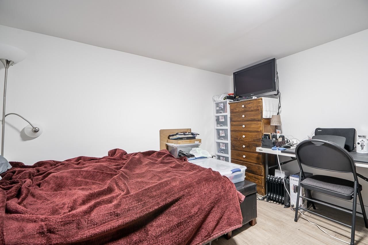 Listing Image 38
