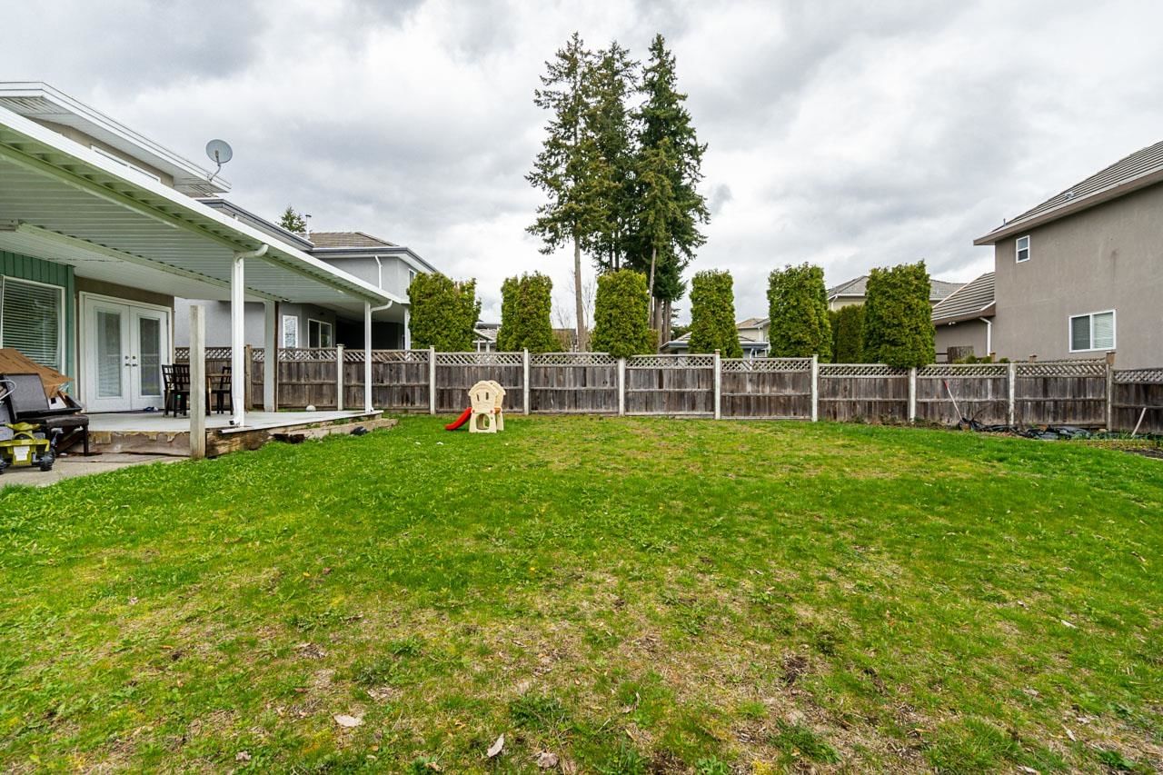 Listing Image 19