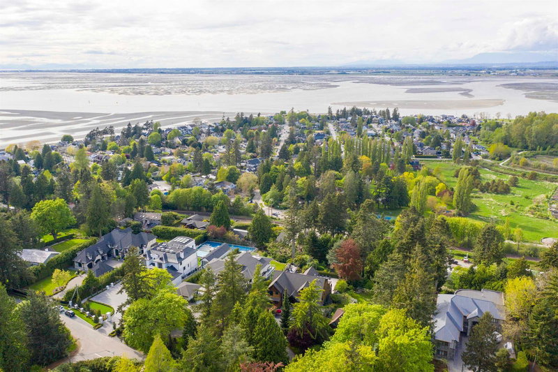 2737 Crescent Drive, Surrey, V4A 3J9 | Image 3