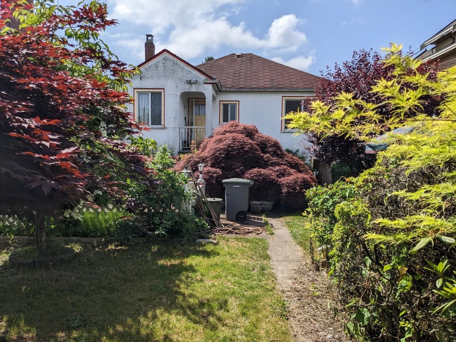Listing Image 11
