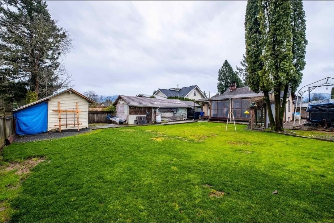 Listing Image 8