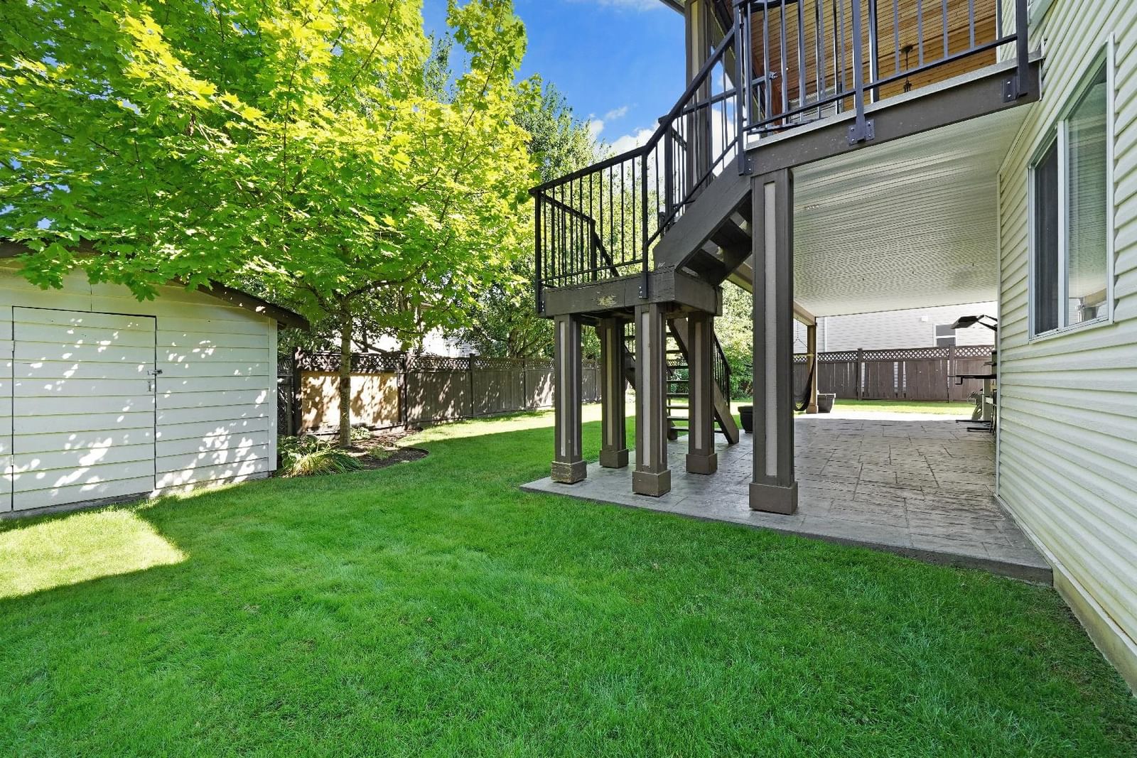 Listing Image 18