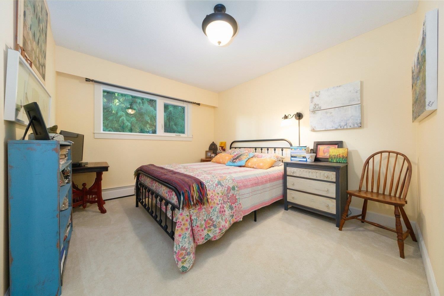 Listing Image 17